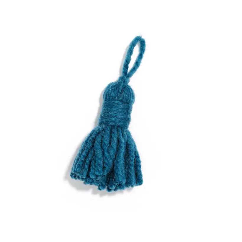Tanirt Layali Pompon - tapis marocain fait main TAZZRA Marrakech Tanirt Layali Pompon - tapis marocain fait main TAZZRA Marrakech