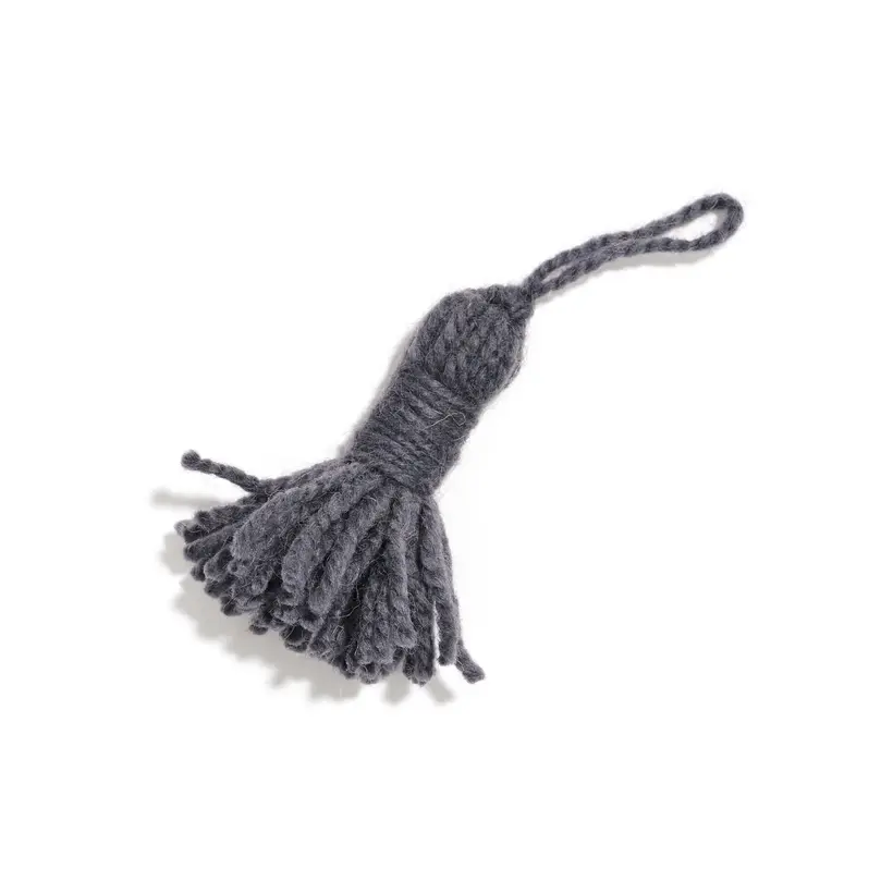 Aksil Tafilalet Pompon - tapis marocain fait main TAZZRA Marrakech Aksil Tafilalet Pompon - tapis marocain fait main TAZZRA Marrakech