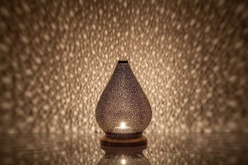 Candleholder Lotus Liquid Light - artisanat marocain TAZZRA Marrakech Candleholder Lotus Liquid Light - artisanat marocain TAZZRA Marrakech