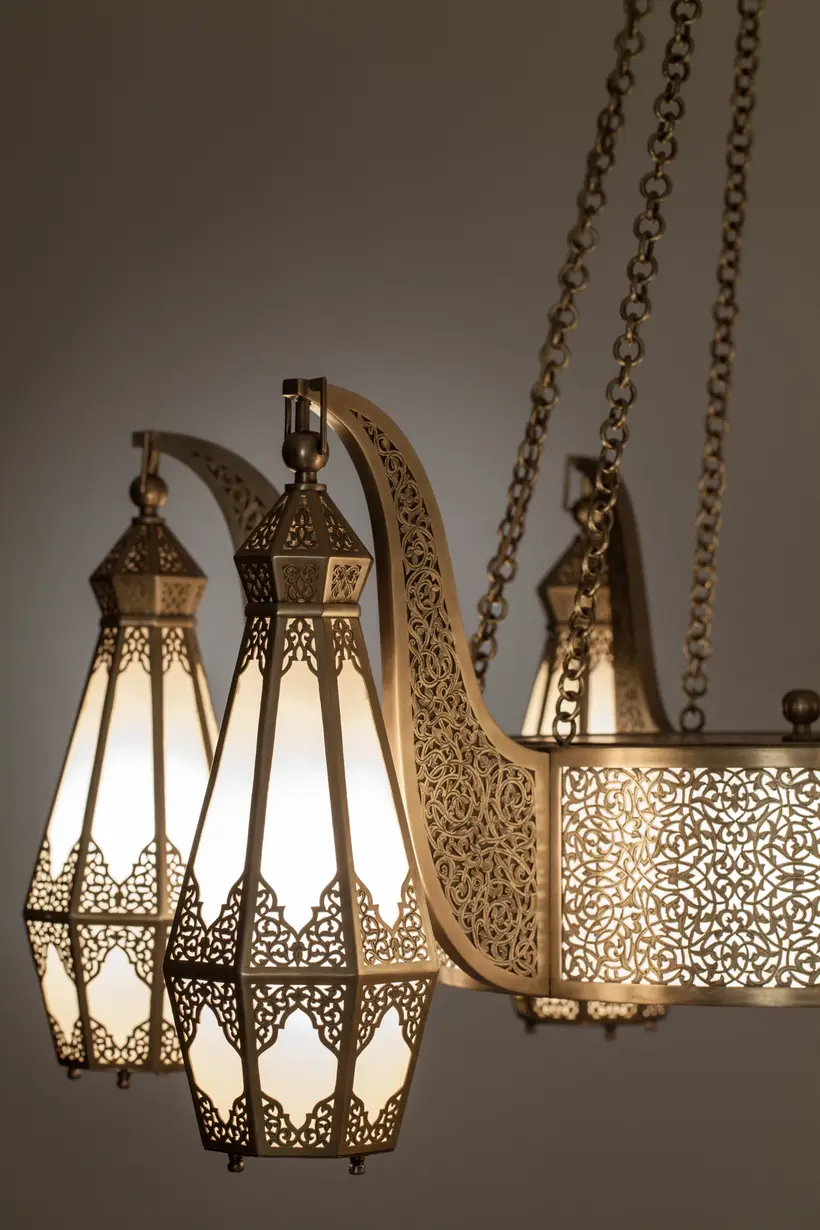 Chandelier Alya Floral - artesanía marroquí TAZZRA Marrakech Chandelier Alya Floral - artesanía marroquí TAZZRA Marrakech