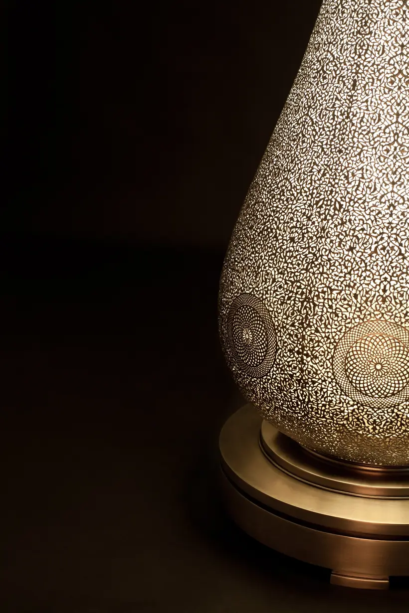 Floor Lamp Low Flame W Round Base Floral - artisanat marocain TAZZRA Marrakech Floor Lamp Low Flame W Round Base Floral - artisanat marocain TAZZRA Marrakech
