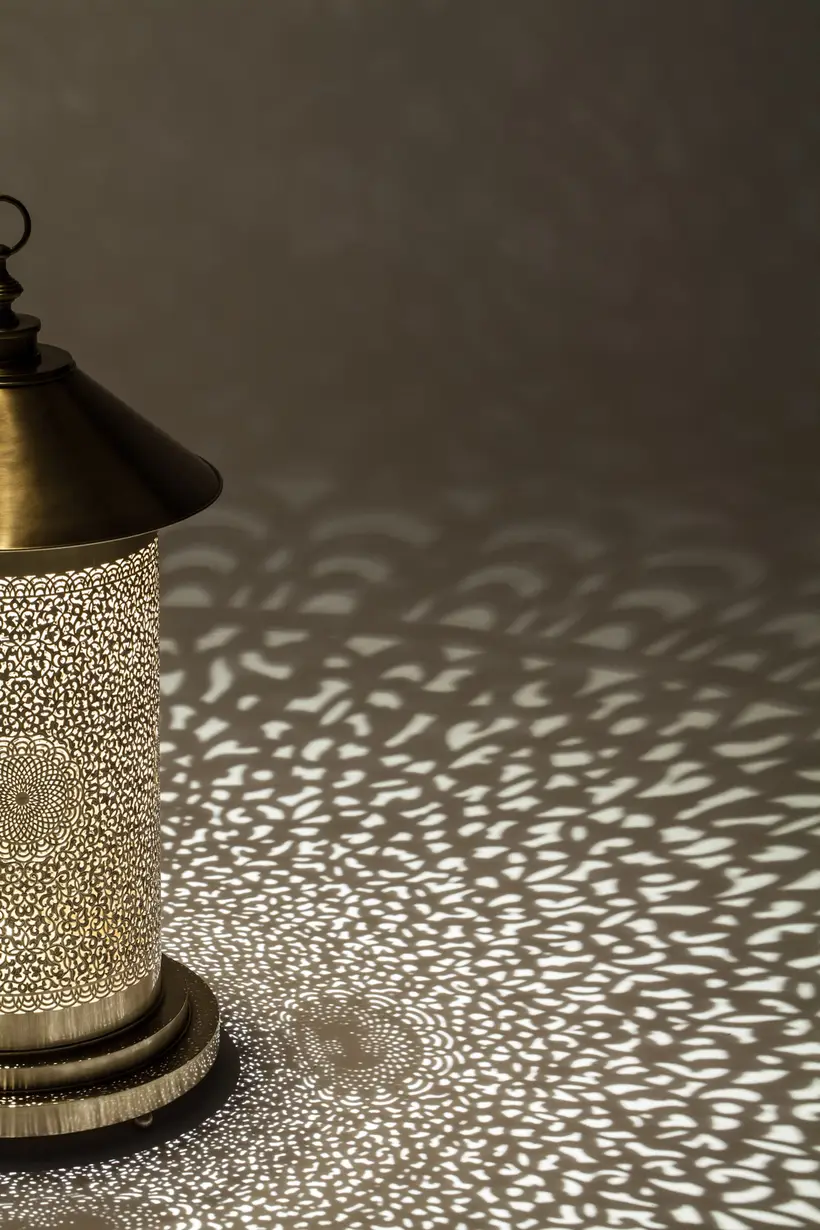 Floor Lamp Round Oriental Floral - artisanat marocain TAZZRA Marrakech Floor Lamp Round Oriental Floral - artisanat marocain TAZZRA Marrakech