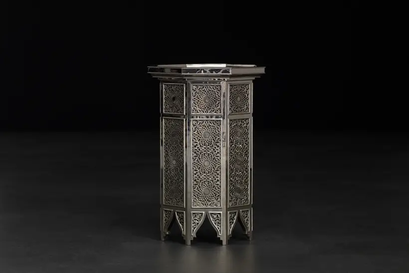 Occassional Table N°1 - قطعة حرفية مغربية TAZZRA مراكش Occassional Table N°1 - قطعة حرفية مغربية TAZZRA مراكش