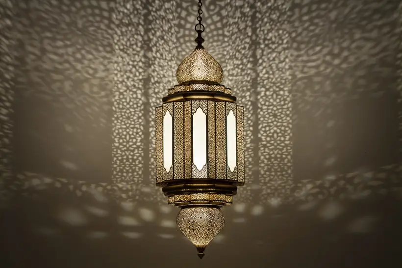 Pendant Frosted Glass Moorish Floral - artisanat marocain TAZZRA Marrakech Pendant Frosted Glass Moorish Floral - artisanat marocain TAZZRA Marrakech