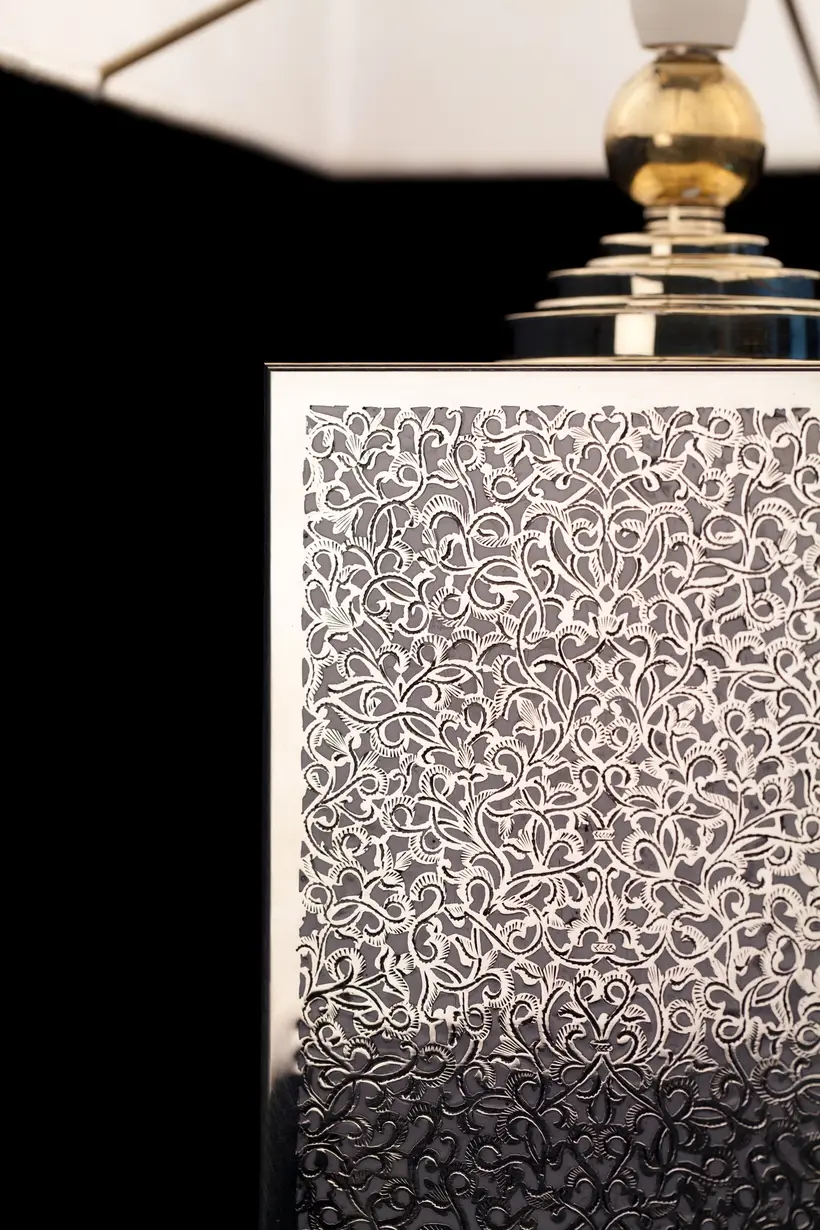 Table Lamp 001 Hand Sawn Floral W Enamel Inlay - marokkanisches Kunsthandwerk TAZZRA Marrakesch Table Lamp 001 Hand Sawn Floral W Enamel Inlay - marokkanisches Kunsthandwerk TAZZRA Marrakesch