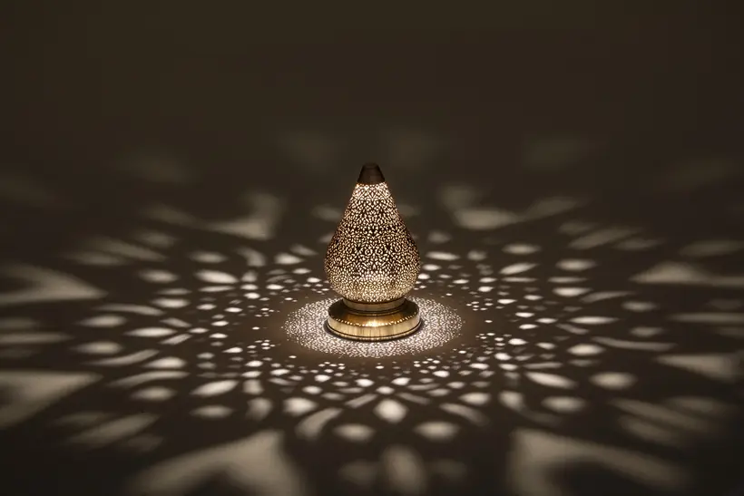 Table Lamp Battery Lotus Floral - artisanat marocain TAZZRA Marrakech Table Lamp Battery Lotus Floral - artisanat marocain TAZZRA Marrakech