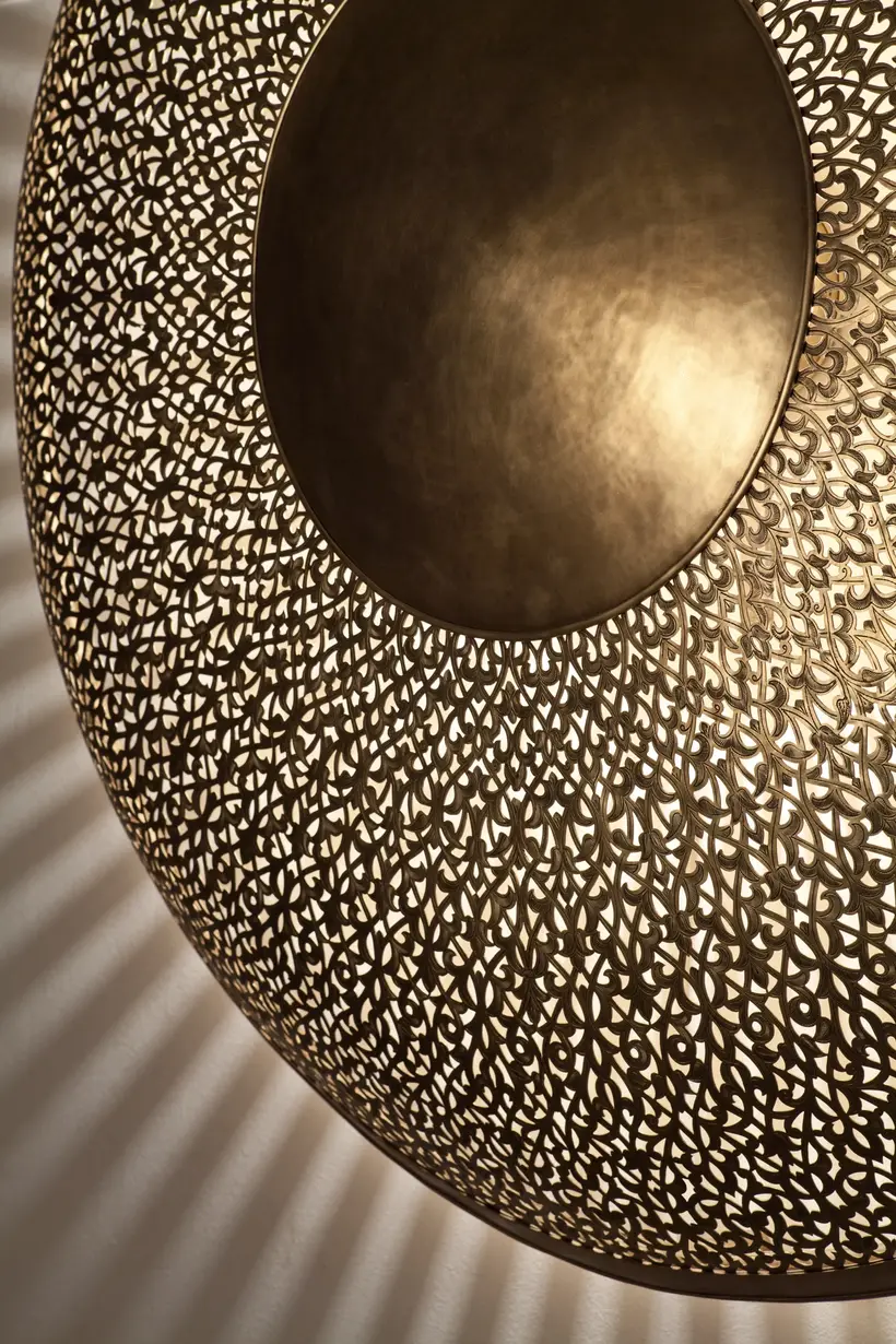 Wall Light Sunburst Floral - artisanat marocain TAZZRA Marrakech Wall Light Sunburst Floral - artisanat marocain TAZZRA Marrakech