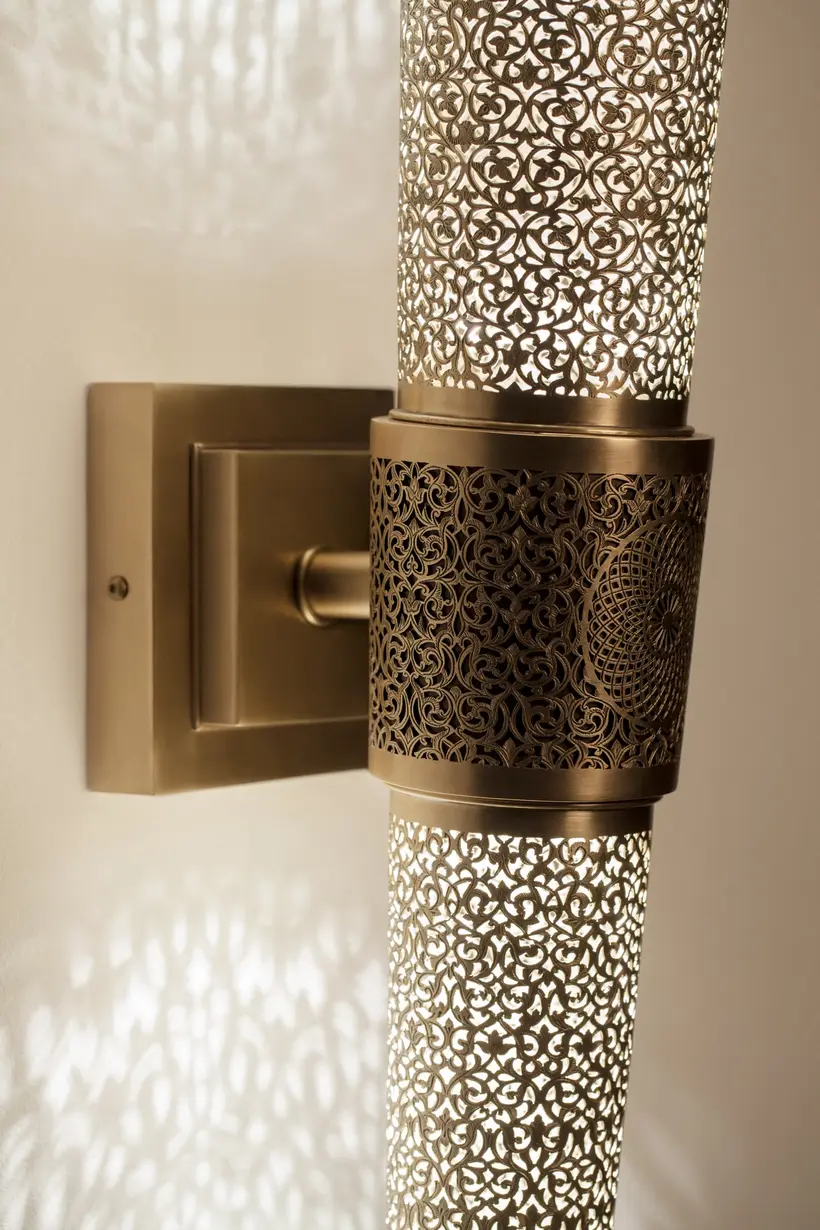 Wall Light Torch Floral - قطعة حرفية مغربية TAZZRA مراكش Wall Light Torch Floral - قطعة حرفية مغربية TAZZRA مراكش